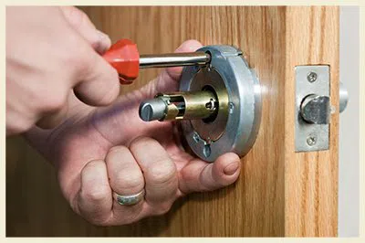 Lyons IL Locksmith Store Lyons, IL 708-459-8144 - 10-residential-lockouts